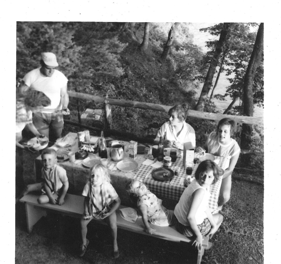 Ed & Pat  Bogden  serving counterclockwise Eddy, Babs, Celeste, Janet, Lorraine, & Susan  about 1961, Skaneateles Lake, NY