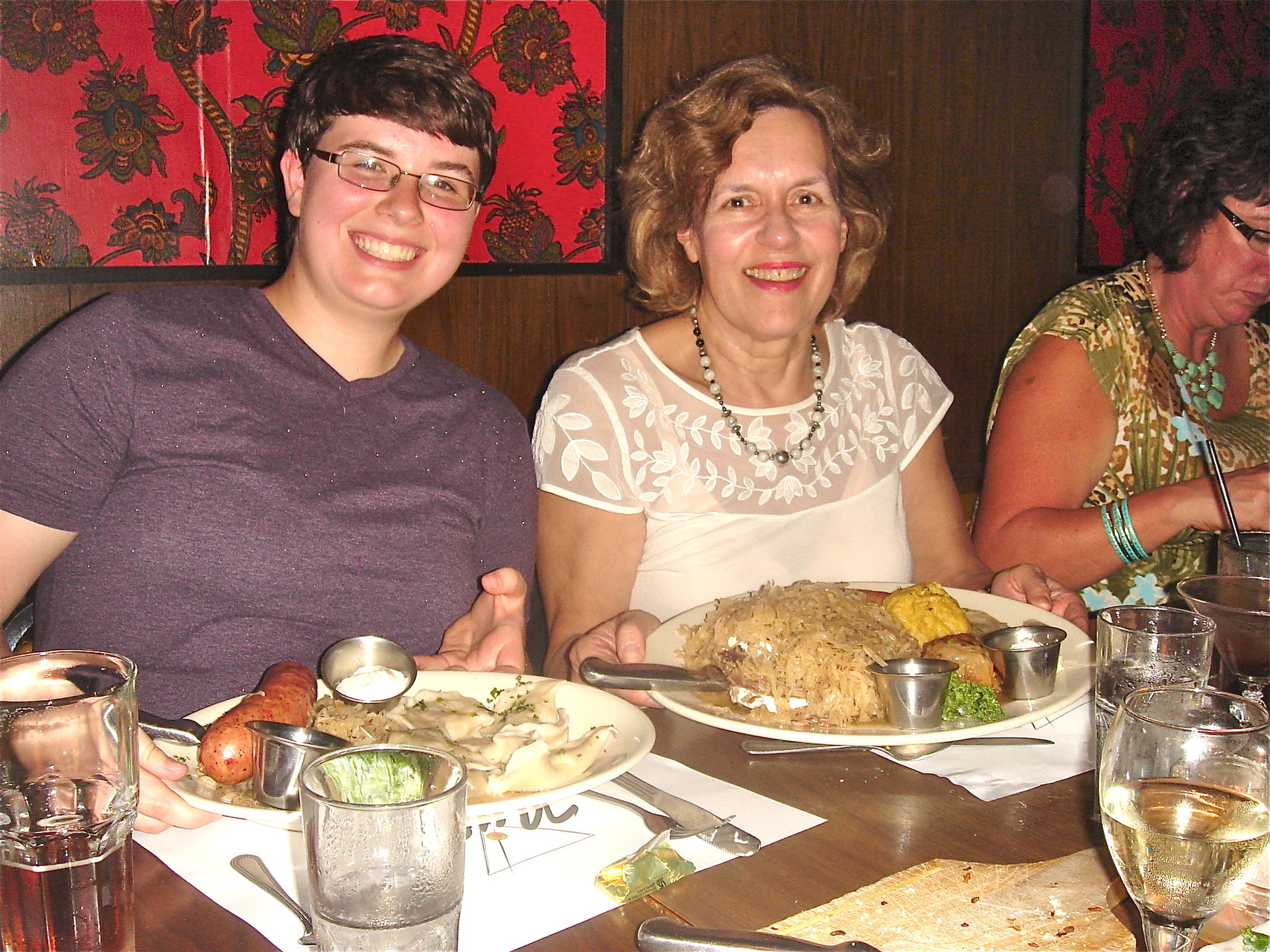 Emilea & Lorraine show of their LARGE portions.