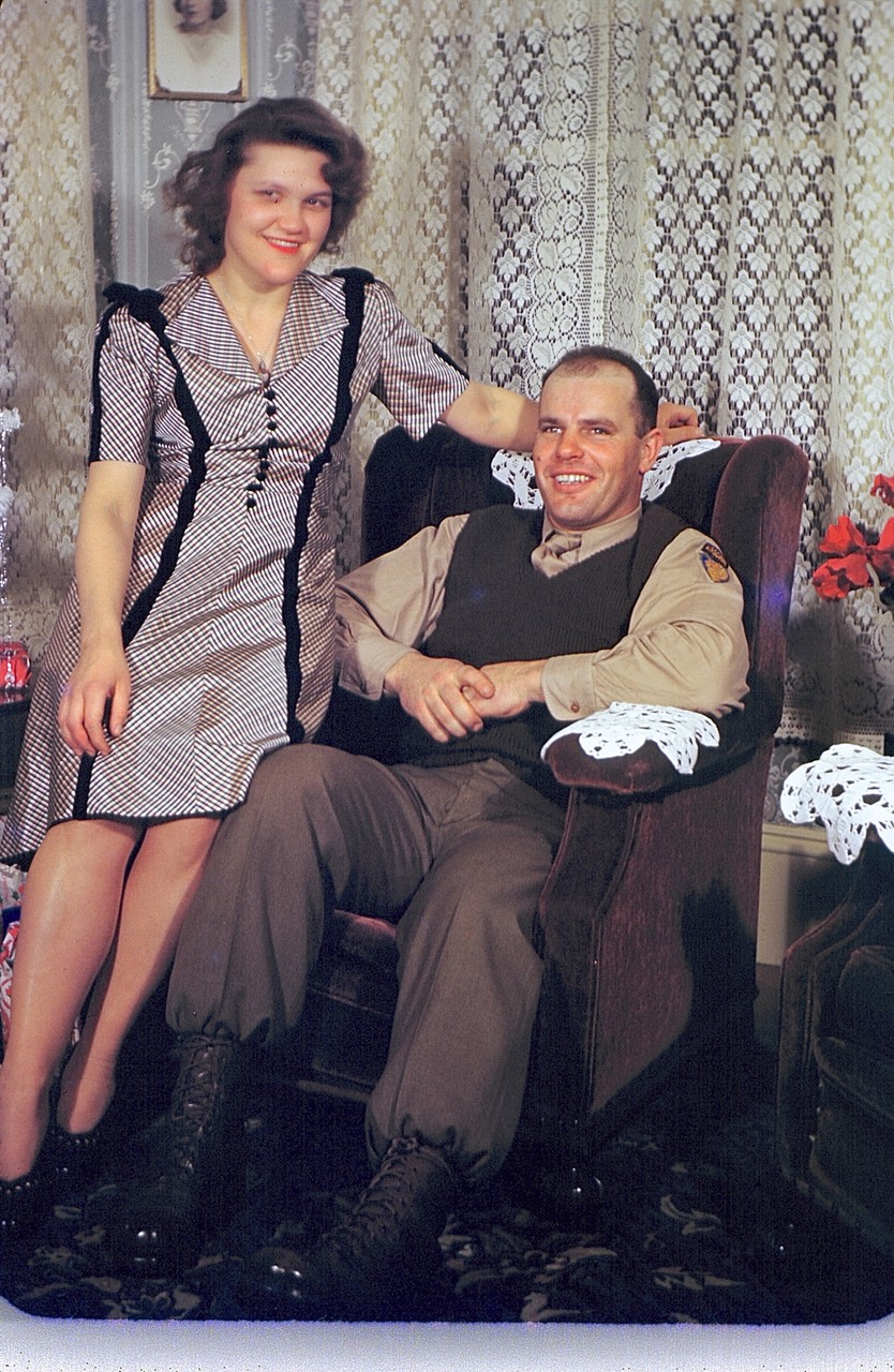 Dotty & Frankie Gudas (some brothers shortened the name from Gudeczauskas to Gudas) 1940s