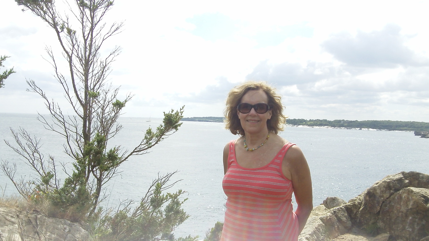 Lorraine, Jamestown cliffs