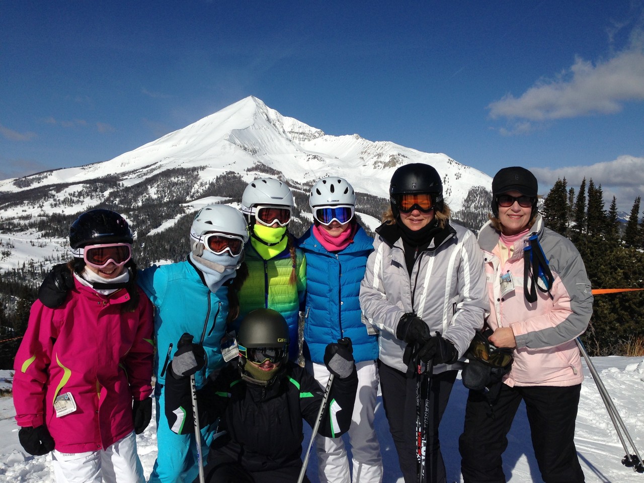 Gabby, Kate, Emma, Ellie, Celeste, Lorraine;Jack in front   Big Sky, 2013