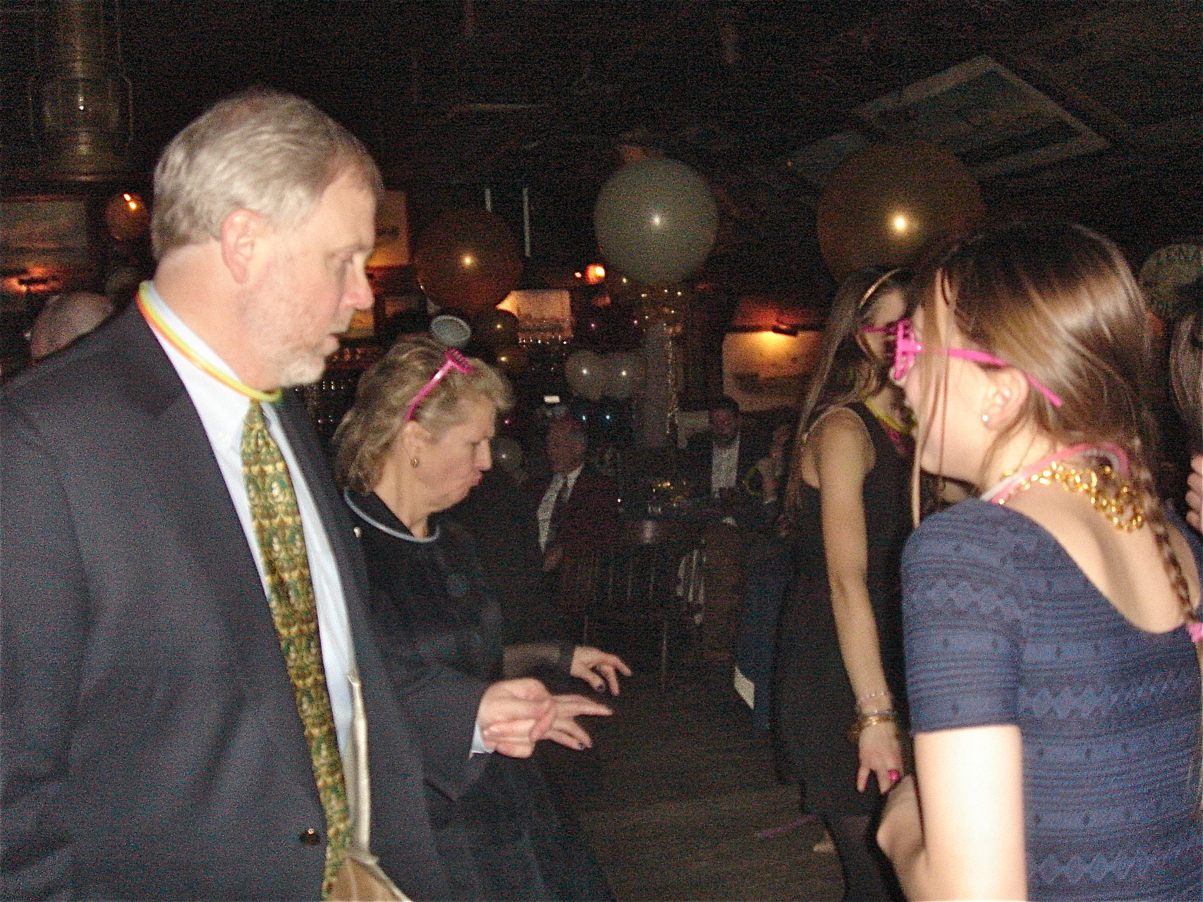 Stuart Jr. & daughter Gabby hit the dance floor.