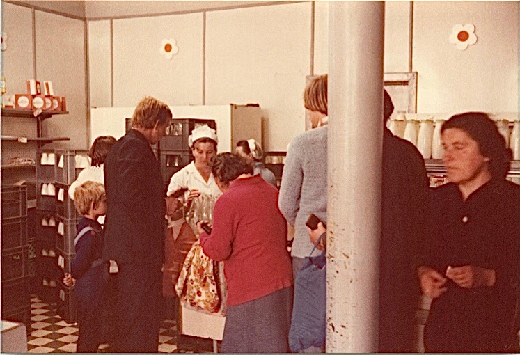  BACK to 1978:  Shopping for milk in Mielec, 1978