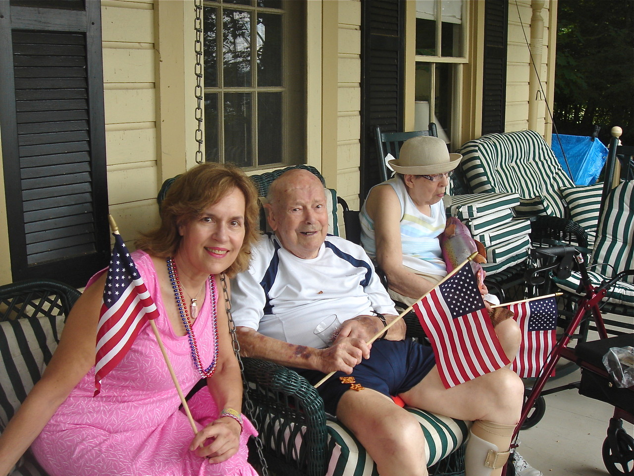 July 4, 2013 Skaneateles Lake   Lorraine, Al and El