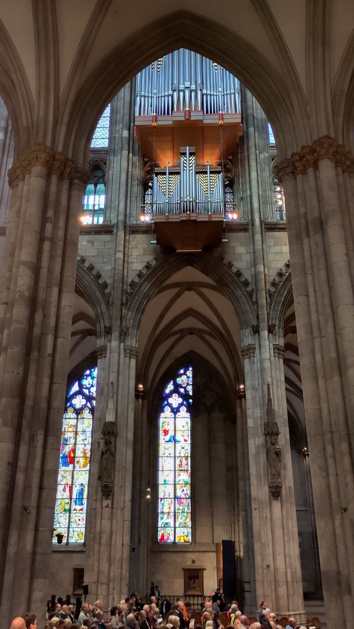 Uraufführung im Kölner Dom zum 1700. Jubiläum des Nicänischen Credo