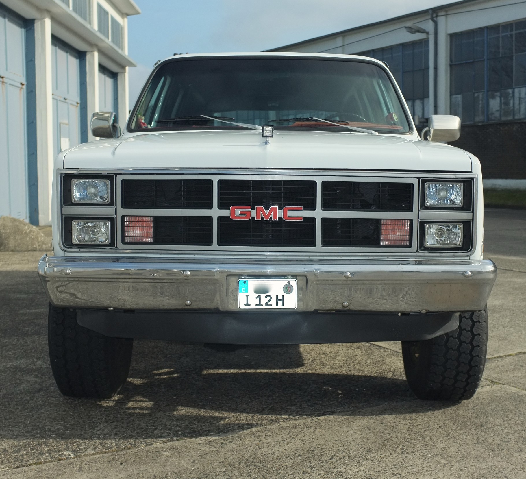 Gmc Suburban 84 Blechlust