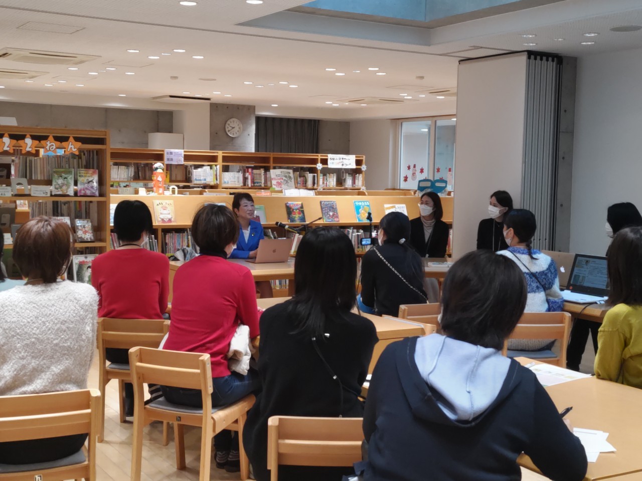 世田谷区多聞小学校で保護者向けの講演をさせていただきました