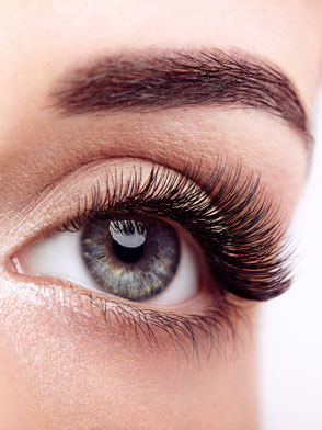 Extensions de cils à domicile par Cathy sur Toulouse et ses environs