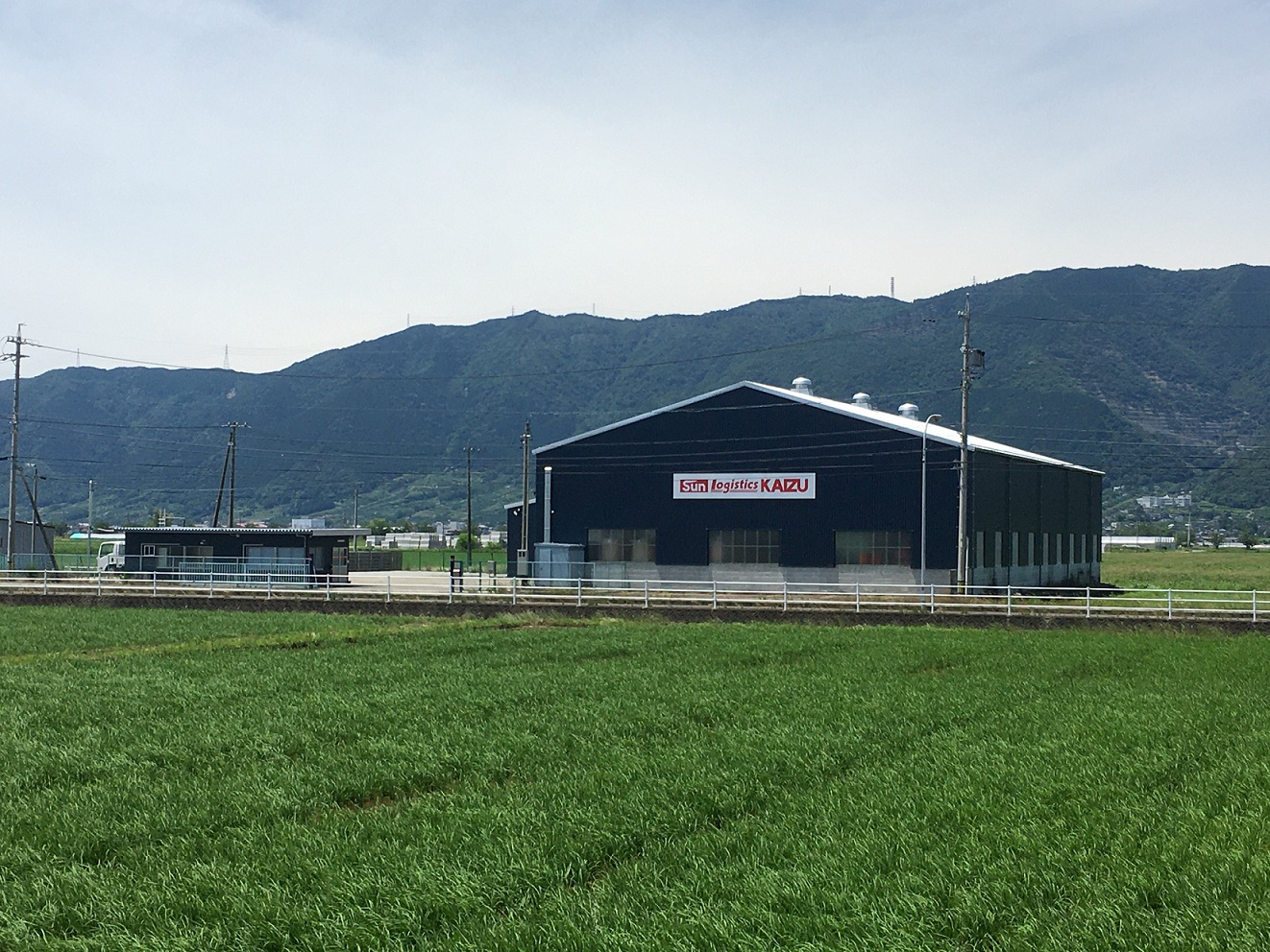 ホーム 岐阜県海津市の農作物を流通させる会社 株式会社サンロジスティクス海津 ホーム 岐阜県海津市の農作物を流通させる会社 株式会社サンロジスティクス海津