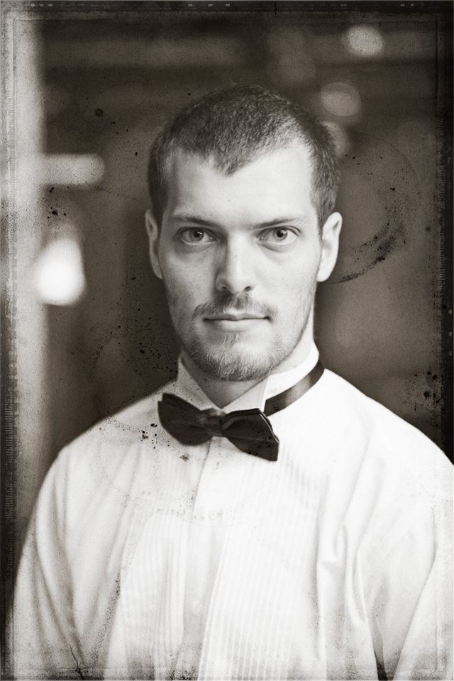 Douglas Burkhardt (Taxidermiste, Speakeasy)