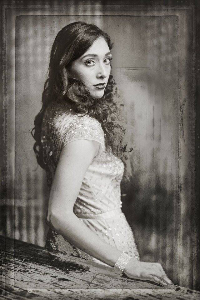 Jenna Saccurato (Lady Macduff, Catherine Campbell)