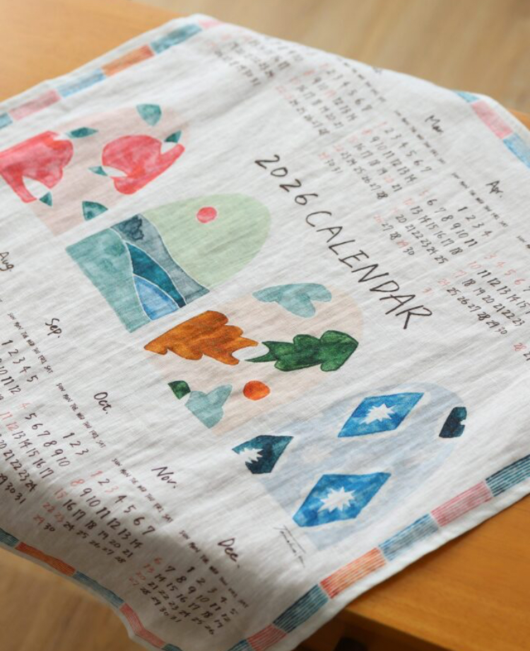 TUTIE.×ムラタトモコ リネンファブリックカレンダー：四季を映す窓　発売