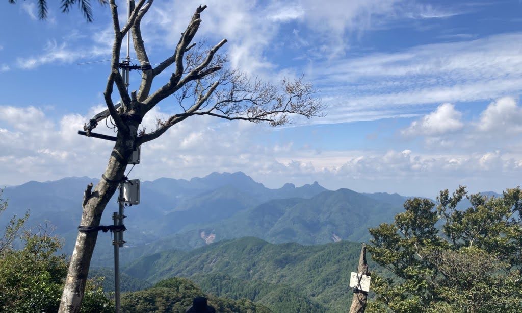 【中津市】山国町、雨乞いの霊験あらたか「中摩殿畑山」へ