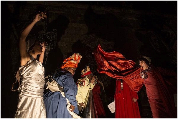 Performers at a dress rehearsal by the “Triumphs and Laments” mural along the Tiber this month. Some associations and do-gooders have tried to come to the aid of the river through a variety of initiatives. (Nadia Shira Cohen for The New York Times)