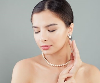 Perlen Schmuck in Düsseldorf Service & Beratung