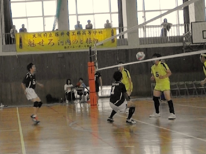 男子近畿予選観戦報告 天王寺高校バレーボールｏｂ ｏｇ会