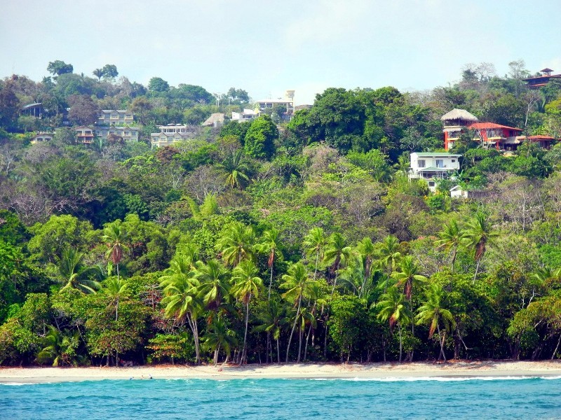 Views auf die südliche Pazifikküste von Costa Rica