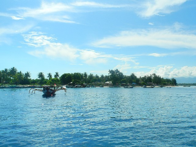 Bei unserem Abschied genossen wir die Blicke auf Gili Air,...