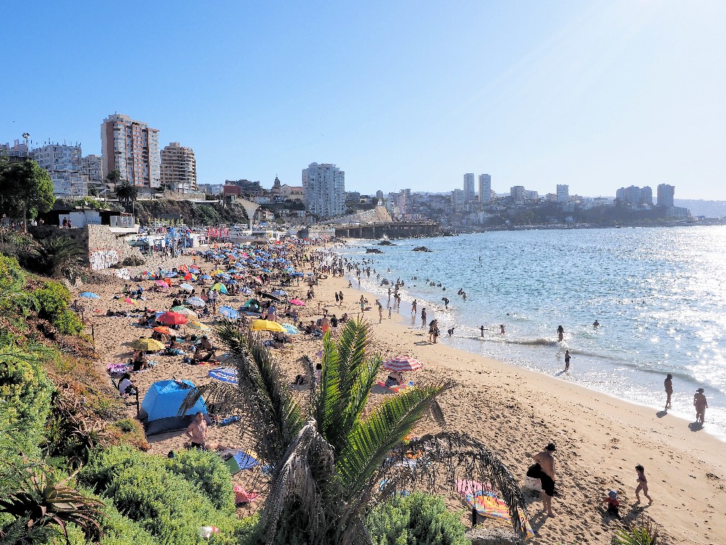 Überfüllt aber beliebt: Seebad Vina del Mar.