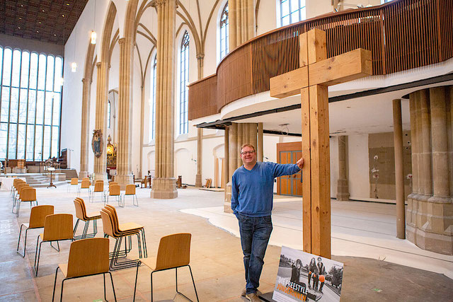 Die Jugendkirche Tabgha wird nach derzeitiger Planung jeweils sonntags um 18 Uhr Gottesdienste anbieten (Beginn nach den Ferien).