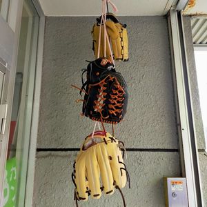 グラブ湯もみ型付け