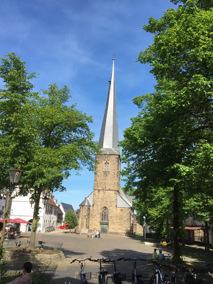 2017.05.17 St.Viktor mit Marktplatz