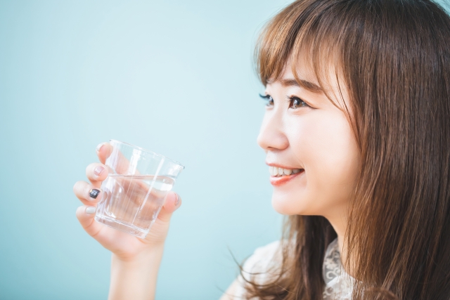 肩こりにならないためにしておきたい17のこと ⑦ 水分をしっかり摂る ～筋肉と血流のための「巡る習慣」～