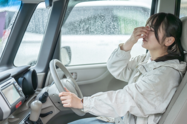 美作市で車の運転中、腰が痛くて長時間座れない方へ…その原因と整体でのケア