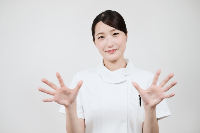 美作市の看護師さんへ｜夜勤疲れ・腰や肩の重だるさに、整体で「回復できる体」づくりを