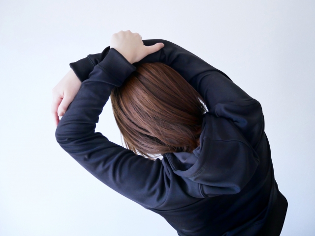 肩こりにならないためにしておきたい17のこと ⑫ 定期的に体を動かす ～動かすことで、こりは防げる～