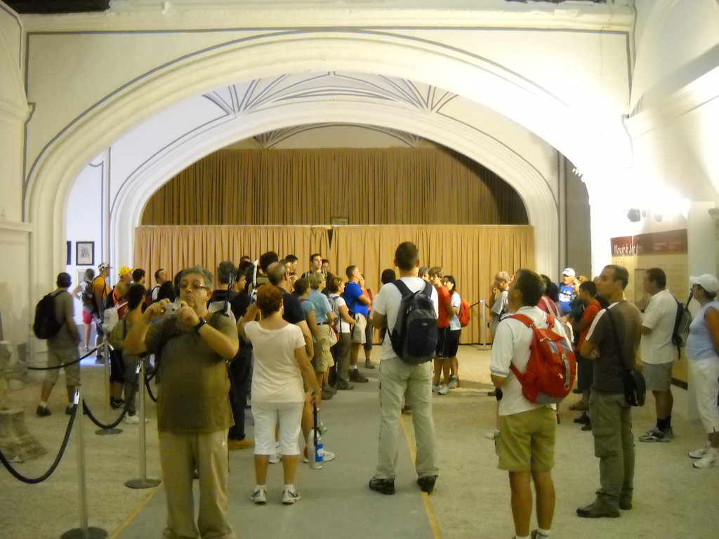 INTERIOR DE LA IGLESIA
