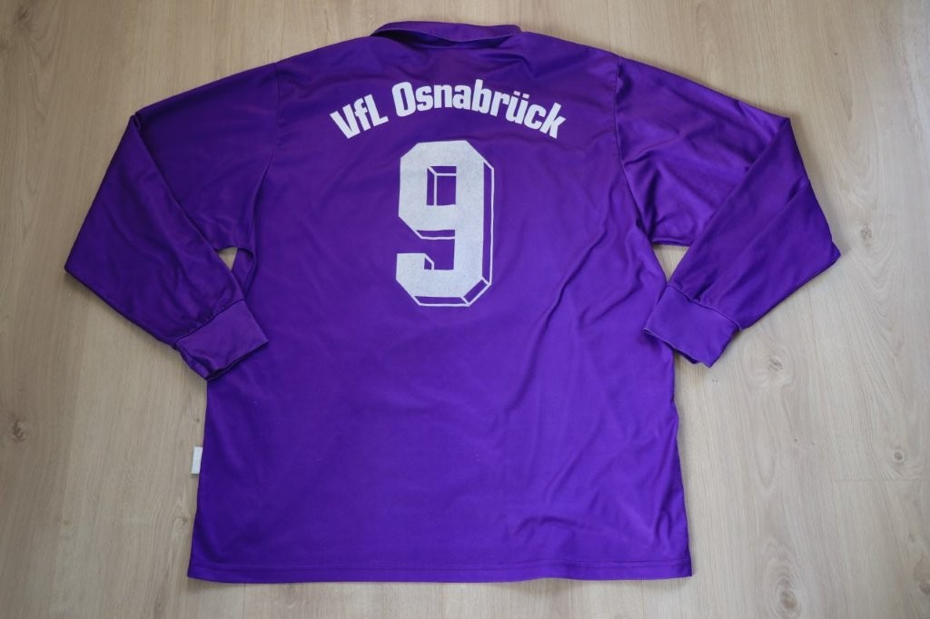 Heimtrikot 1996/97 • Nr. 9