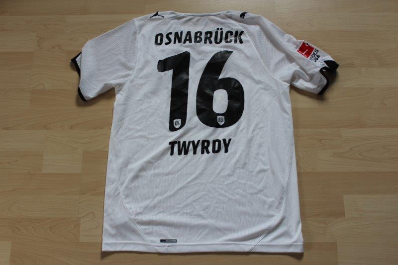 VfL Osnabrück 2010/11 Away, Nr. 16 Twyrdy