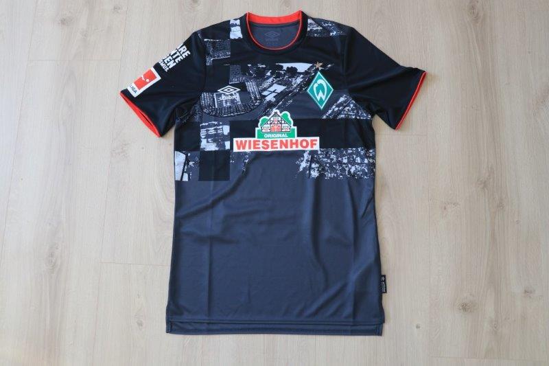 SV Werder Bremen 2020/21 Third Sonderpatch "Klare Kante gegen Rassismus", Nr. 17 Agu