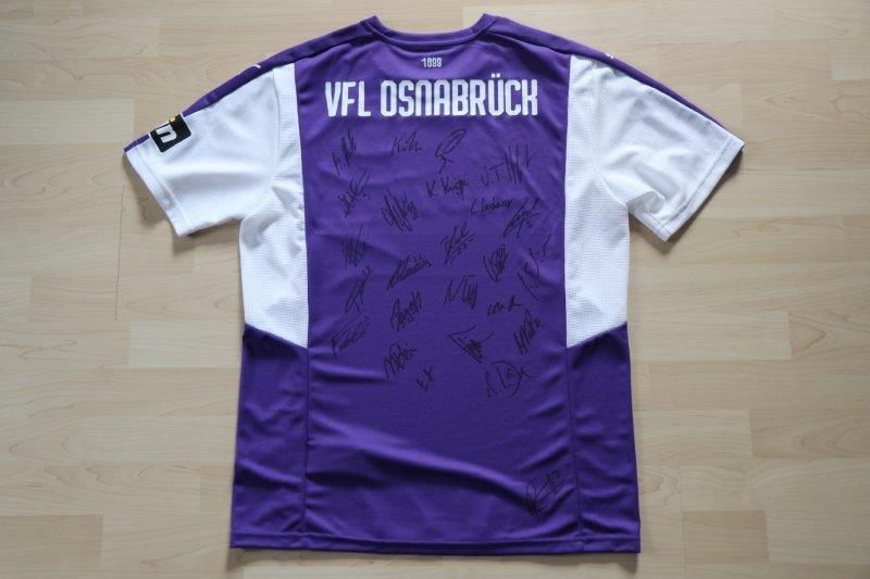 ﻿VfL Osnabrück 18/19 Heim mit Autogrammen