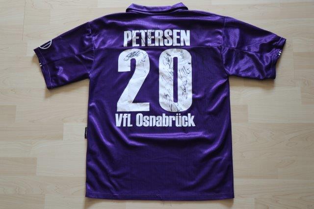 ﻿VfL Osnabrück 2001/02 Heim mit Autogrammen, Nr. 20 Petersen