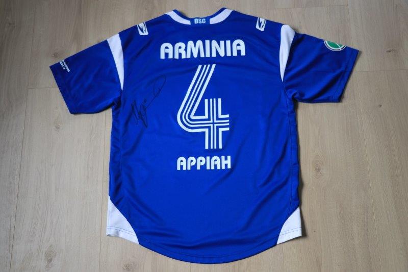 DSC Arminia Bielefeld 2012/13 Heim signiert, Nr. 4 Appiah (Matchworn)