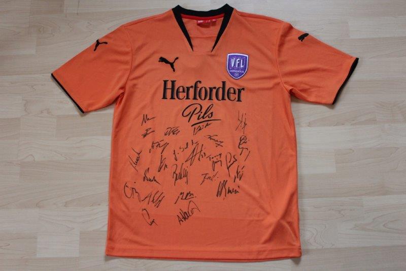 VfL Osnabrück 2007/08 Third, Fantrikot ohne Rückennummer mit Autogrammen