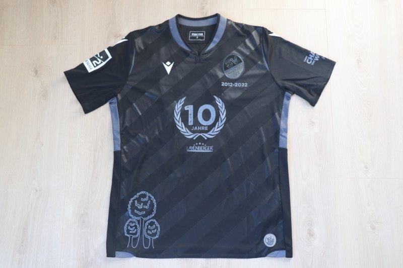 SV Sandhausen Sondertrikot "10 Jahre 2. Liga" 2021/22 • Nr. 19 Bashkim Ajdini