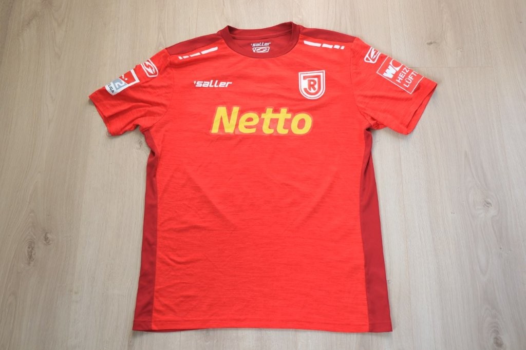 SSV Jahn Regensburg Heimtrikot 2022/23 • Nr. 27 Joel Zwarts
