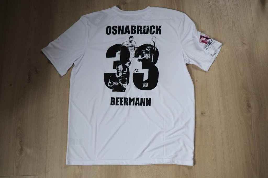  Sondertrikot Eule & Friends "Abschiedsspiel Eule" 2025/26 • Nr. 33 Timo Beermann Sonderbeflockung