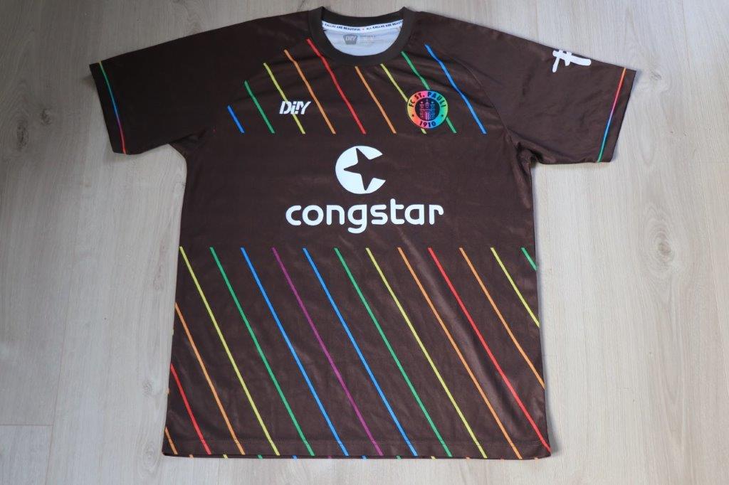 FC St. Pauli Sondertrikot "all Kallas are beautiful" 2022/23 • Nr. 28 Rouwen Hennings • Matchworn Abschiedsspiel Jan-Philipp Kalla