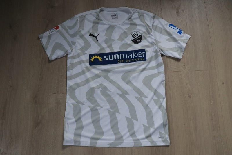 SV Sandhausen Heimtrikot 2019/20 • Nr. 17 Erik Zenga • Matchworn gegen Osnabrück 02.08.2019