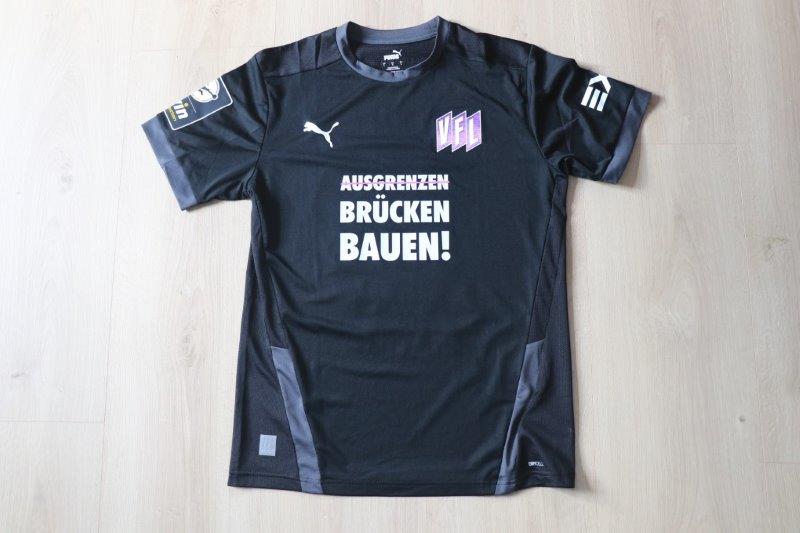 Sondertrikot "Ausgrenzen-Brücken bauen!" 2021/22 • Nr. 13 Lukas Kunze • signiert • Matchworn gegen Duisburg 02.02.2022