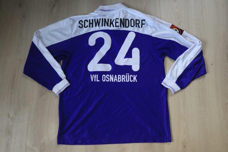 Heimtrikot 2000/01 • Nr. 24 Jörn Schwinkendorf • Matchworn Testspiel gegen 1860 München