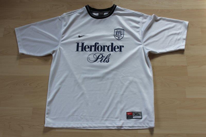 VfL Osnabrück 1999/00 Away, Nr. 6 Schütte