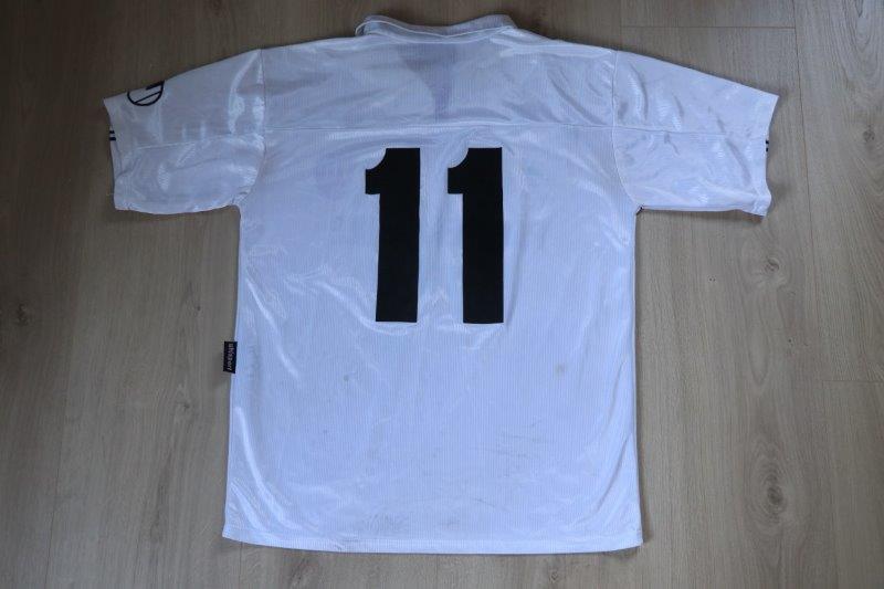 Auswärtstrikot 2001/02 • Nr. 11 • Matchworn Partnerschulmannschaft Sebastopol