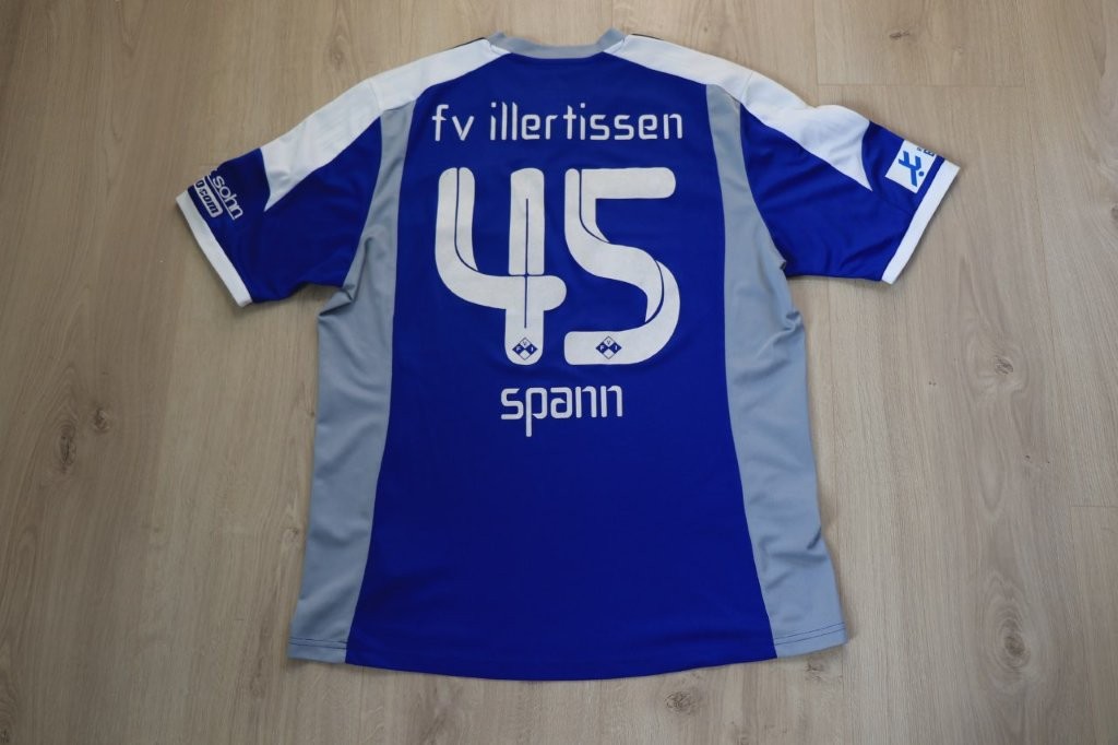 FV Illertissen II Auswärtstrikot 2015/16 • Nr. 45 Andreas Spann • Matchworn