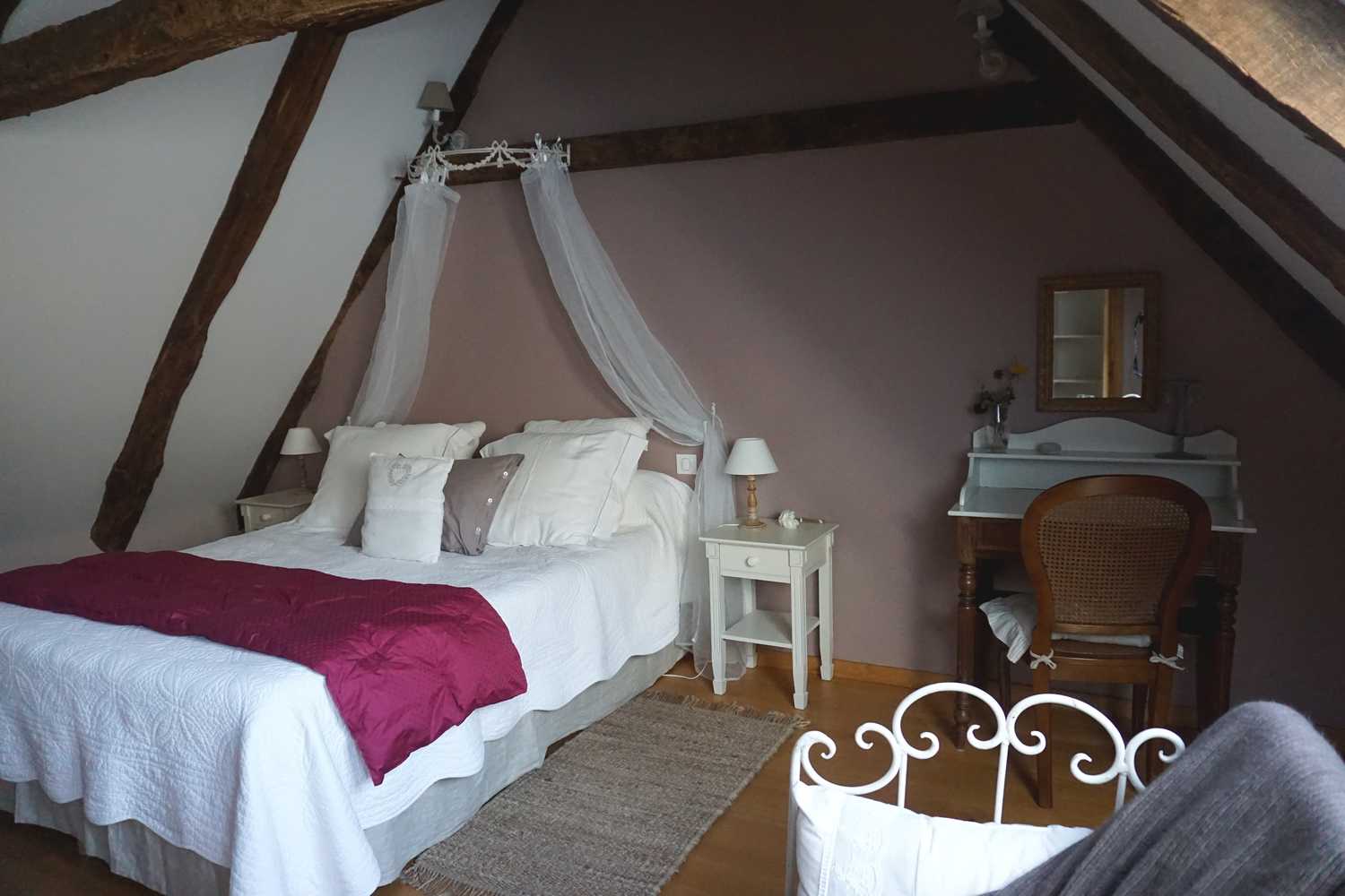 La Chataignerie Chambres D Hotes Rousselie