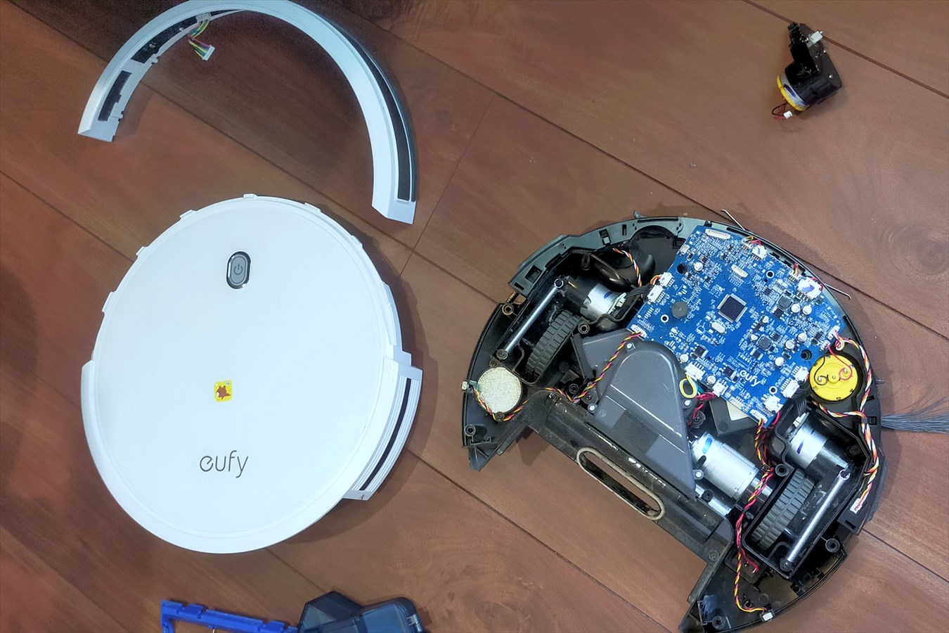 Eufy RoboVac 11S サイドブラシ修理